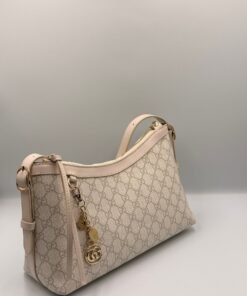 Gucci gg emblem blanc casse