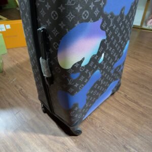 Alternative view of Valise Louis Vuitton 25KG